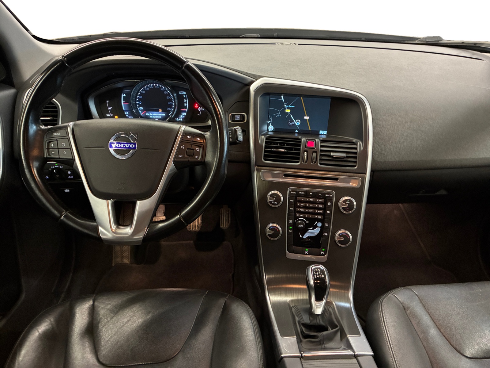 VOLVO XC60 D4 181 ch S&S Summum 2015