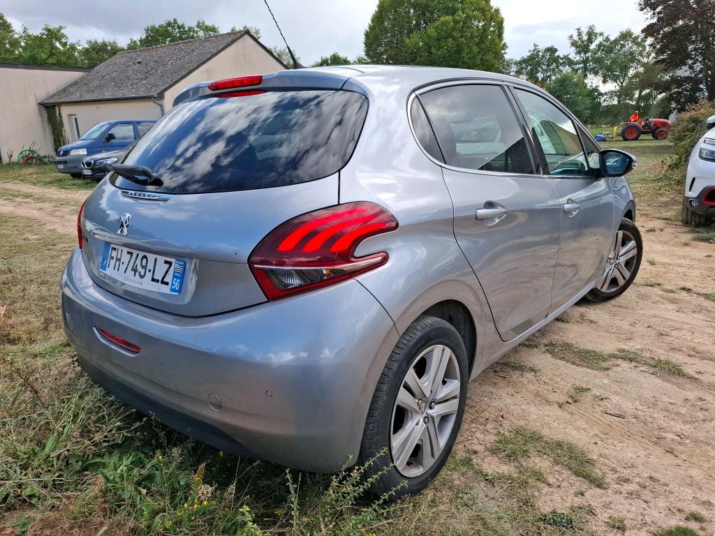 PEUGEOT 208 PureTech 110ch S&S BVM6 Allure Business 2019