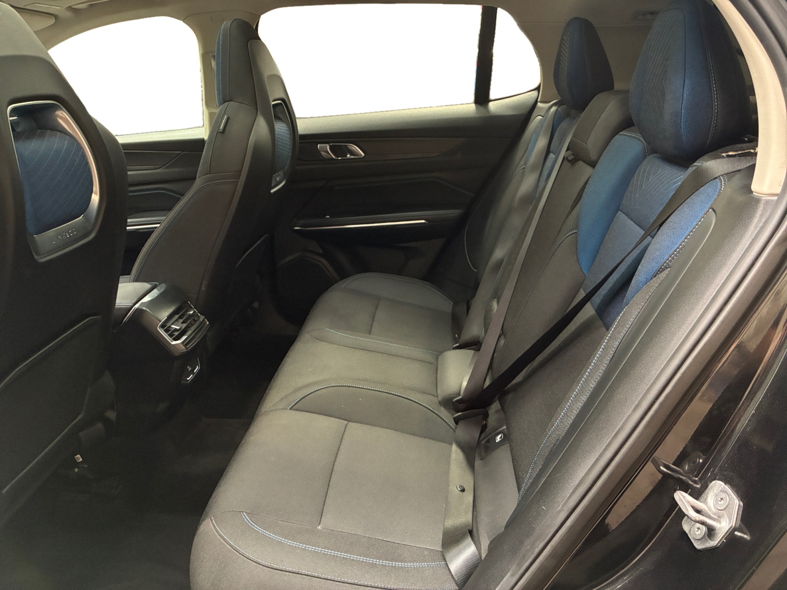 LYNK & CO 01 1.5 PHEV 261 ch DCTH7 2021