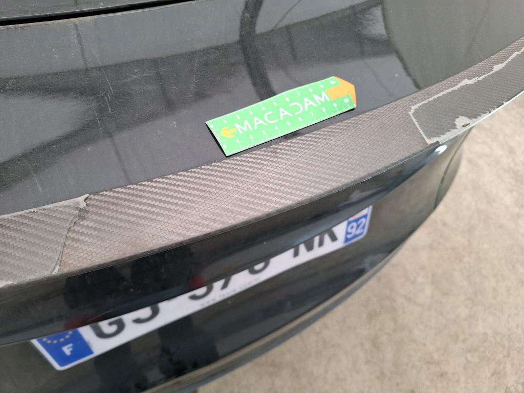 TESLA  2022