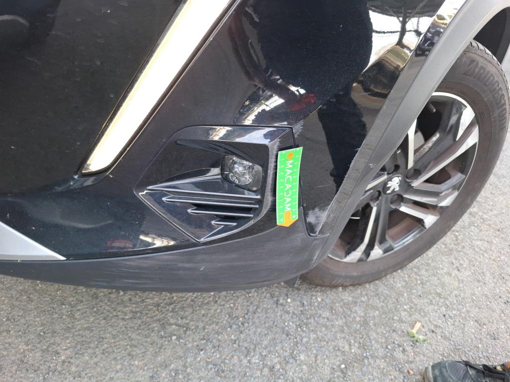 PEUGEOT 2008 BUSINESS PureTech 130 S&S EAT8 Allure 2021