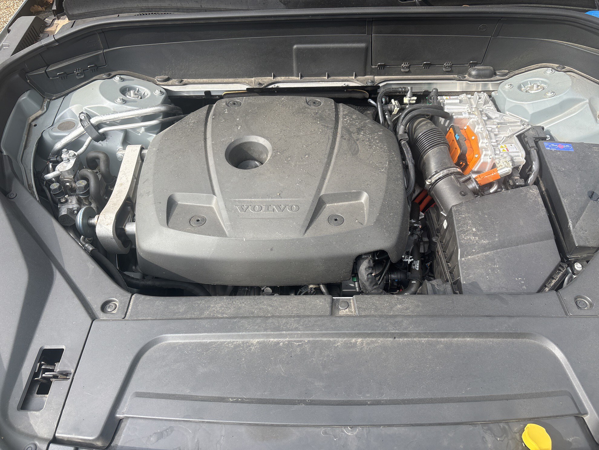 VOLVO XC90 Recharge T8 AWD 310+145 ch Geartronic 8 7pl Ultimate Style Dark 2023