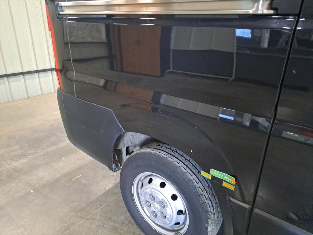 PEUGEOT BOXER FOURGON TOLE 330 L1H1 BLUEHDI 120 S&S PREMIUM 2021