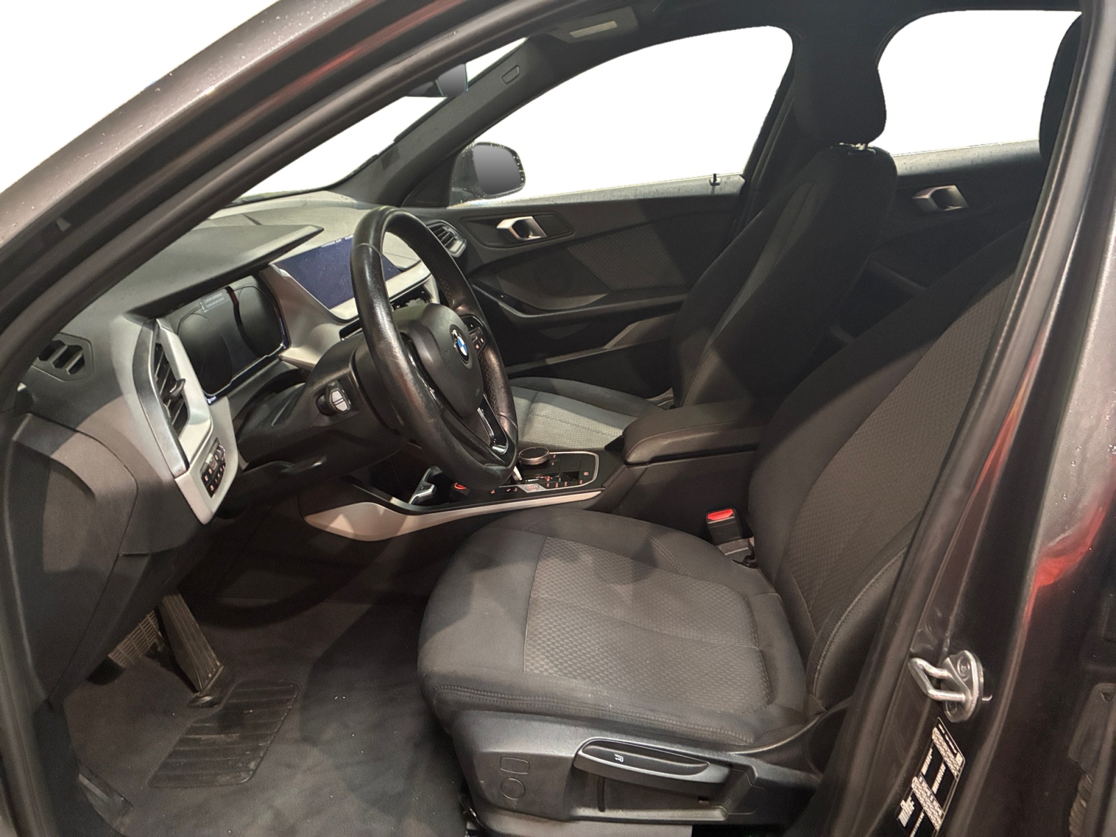 BMW Série 1 116d 116ch DKG7 Business Design 2021