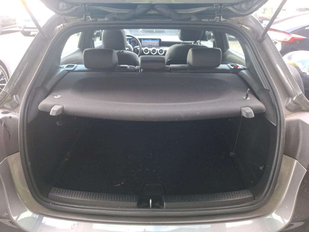 MERCEDES-BENZ MERCEDES CLASSE A 180 7G-DCT Style Line 2022