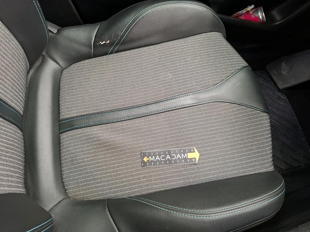 PEUGEOT 3008 BlueHDi 130ch S&S EAT8 Allure Pack 2022