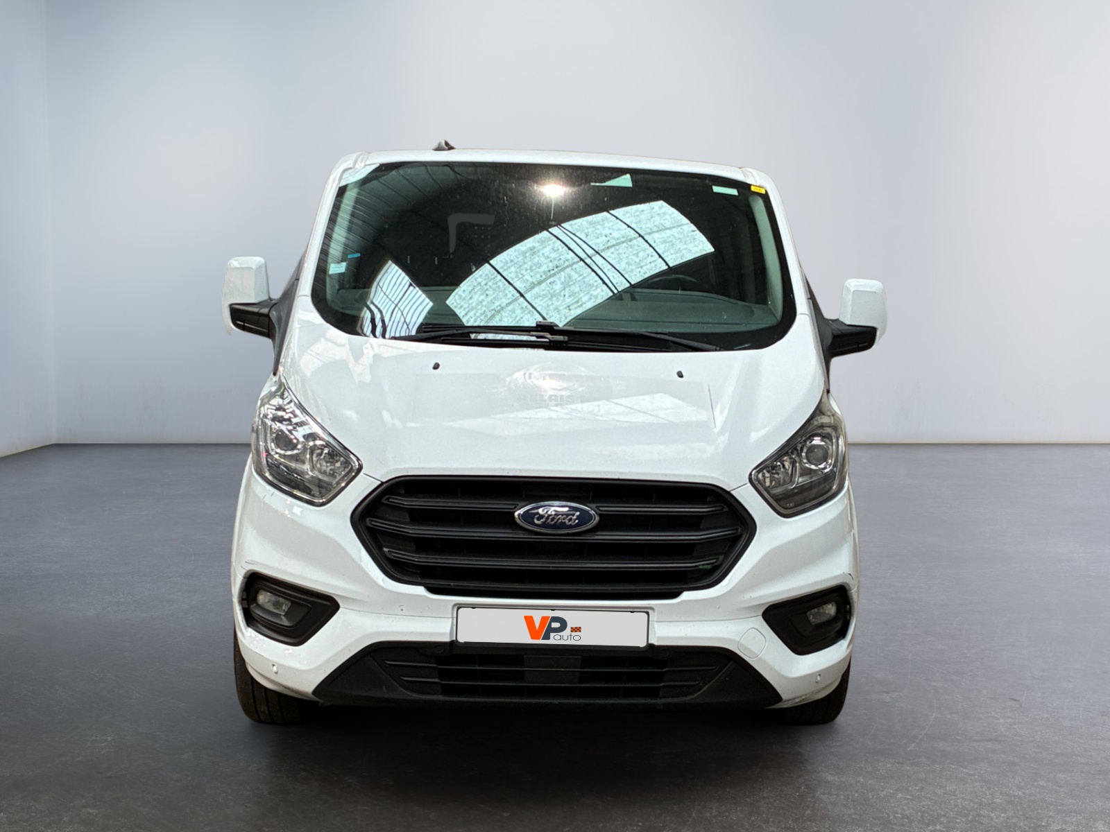 FORD TRANSIT Custom Kombi 320 L2H1 2.0 EcoBlue 130 Trend Business 2020