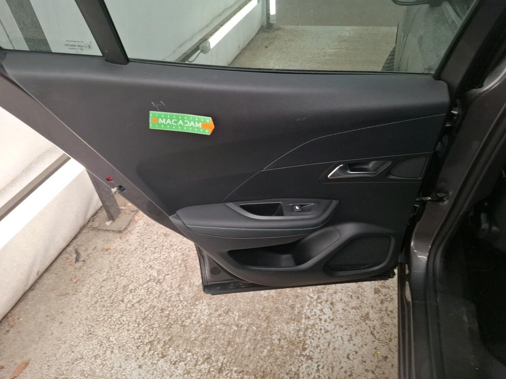 PEUGEOT 2008 BlueHDi 110 S&S BVM6 Allure Pack 2022