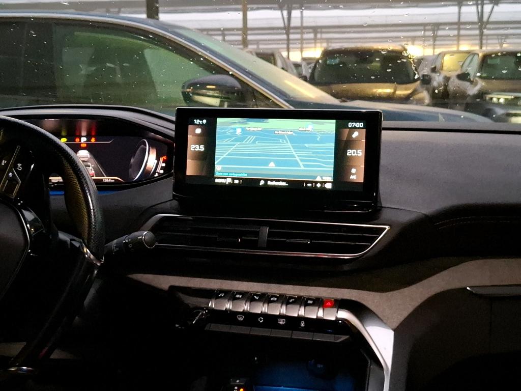 PEUGEOT 5008 BlueHDi 130ch S&S EAT8 GT 2021