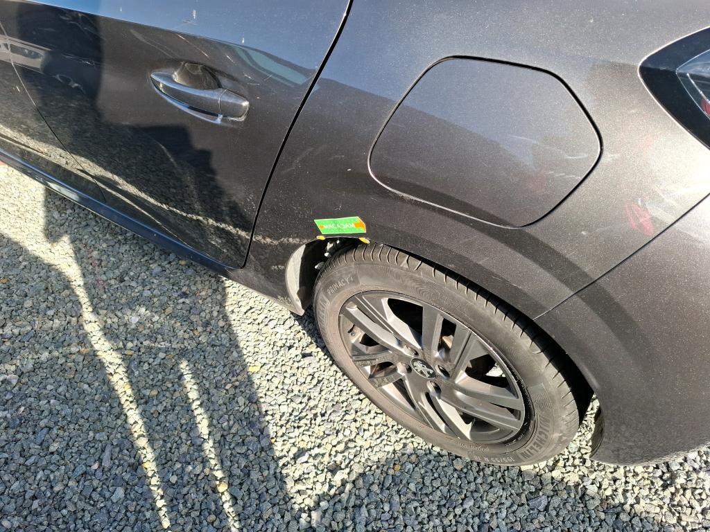 PEUGEOT 208) 208 PureTech 100 S&S BVM6 Active Pack 2022