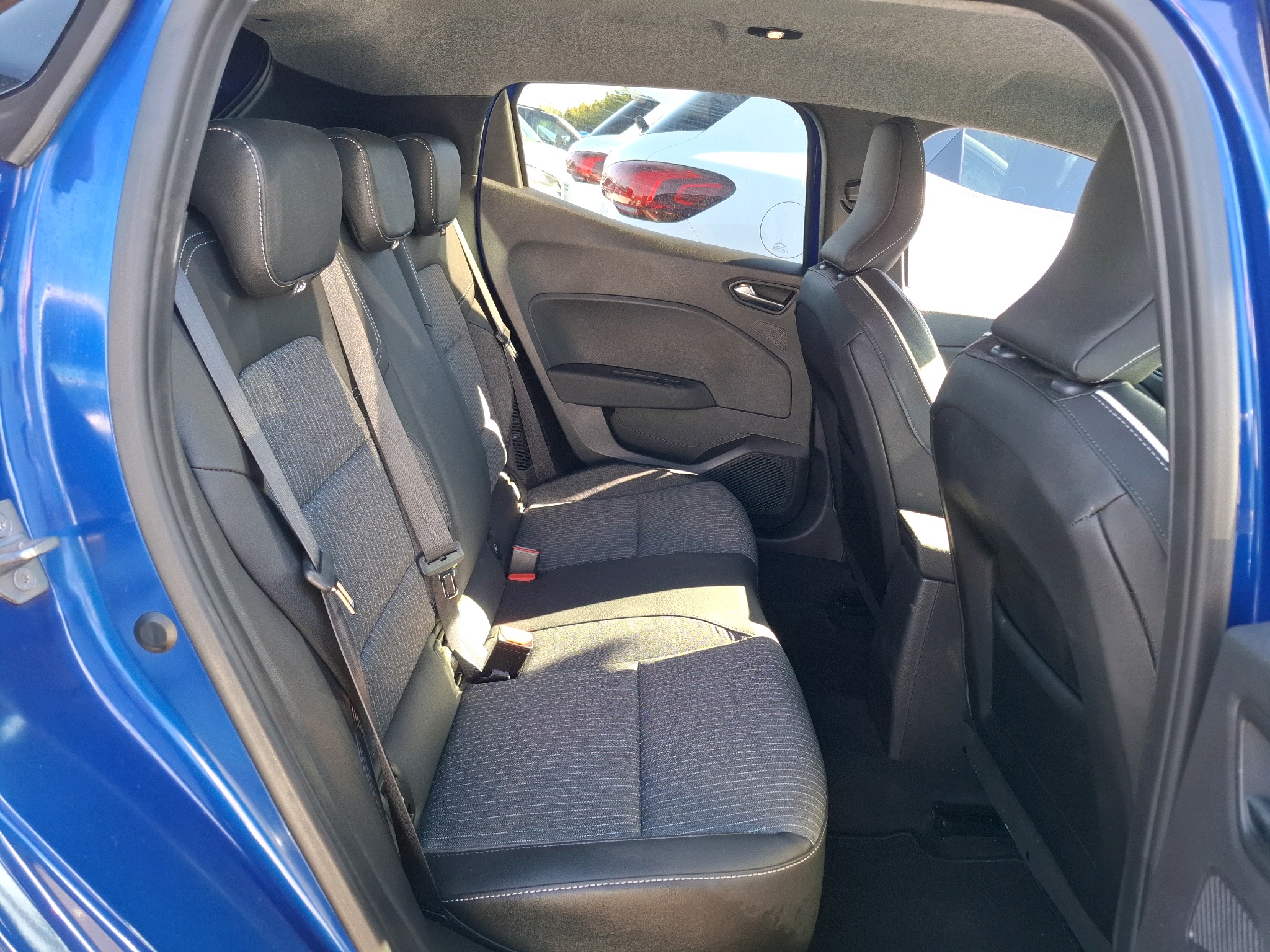MITSUBISHI Colt 1.6 MPI HEV 143 2024