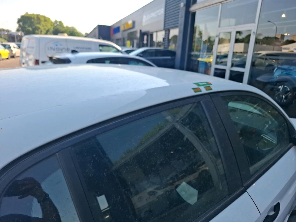 PEUGEOT 208 AFFAIRE BLUEHDI 100 S&S BVM6 PREMIUM 2021