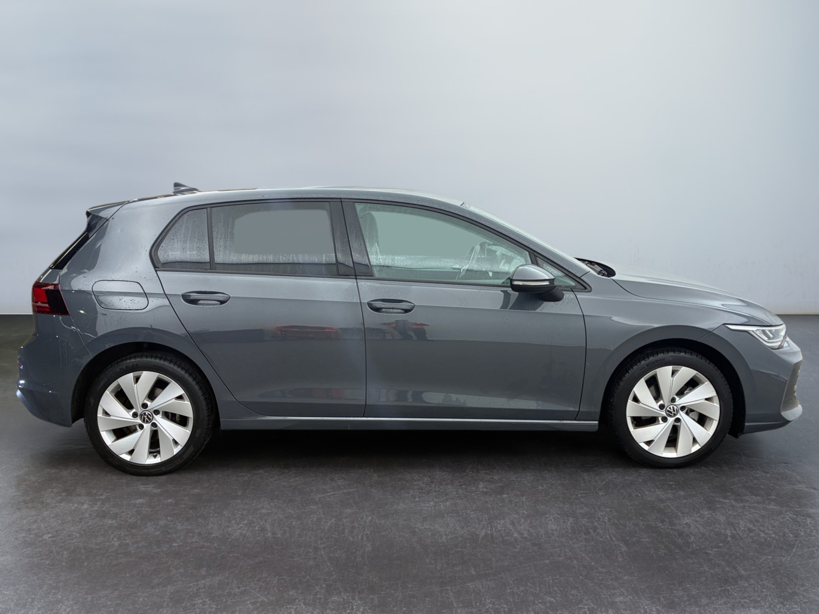VOLKSWAGEN Golf 2.0 TDI 150 DSG7 VW Edition 2024