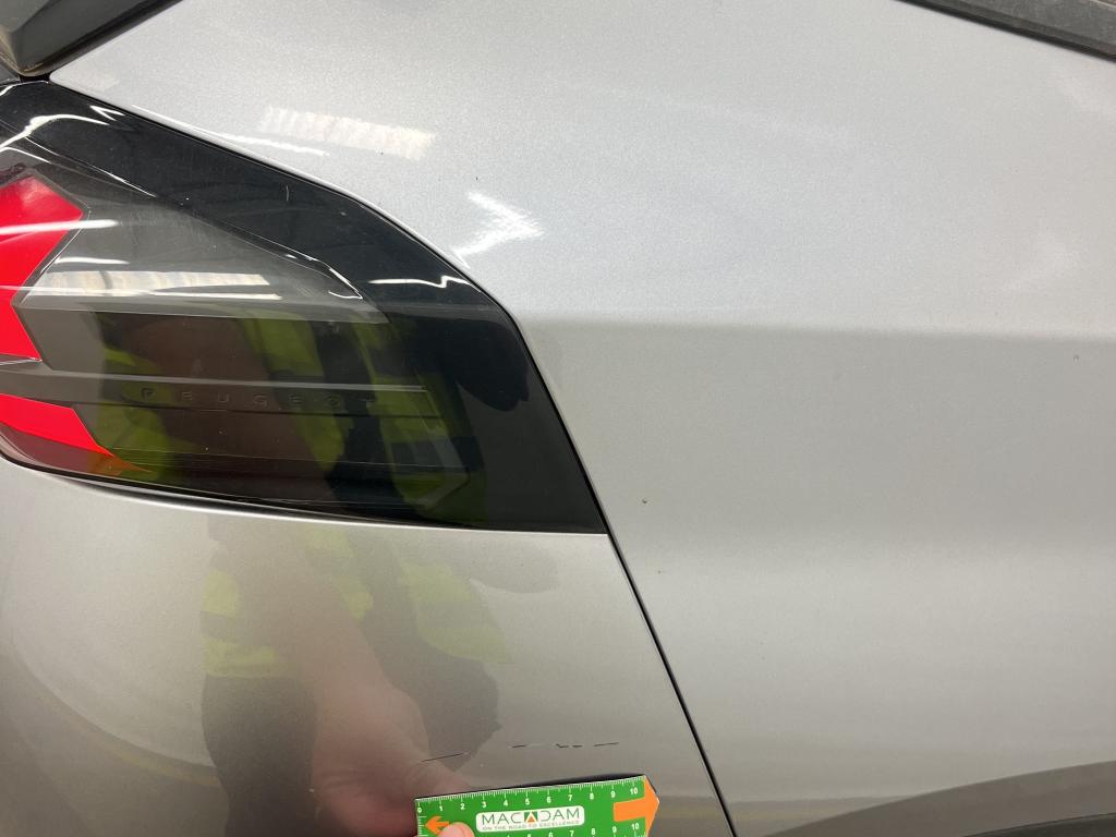 PEUGEOT 2008 BUSINESS PureTech 130 S&S EAT8 Active 2020