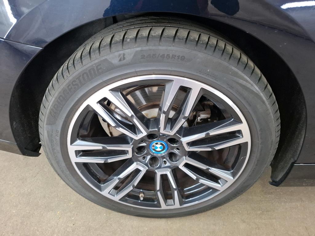 BMW SERIE 5 BERLINE G60 530e PHEV 299 ch BVA8 M Sport 2024