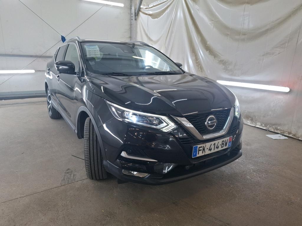 NISSAN  2019