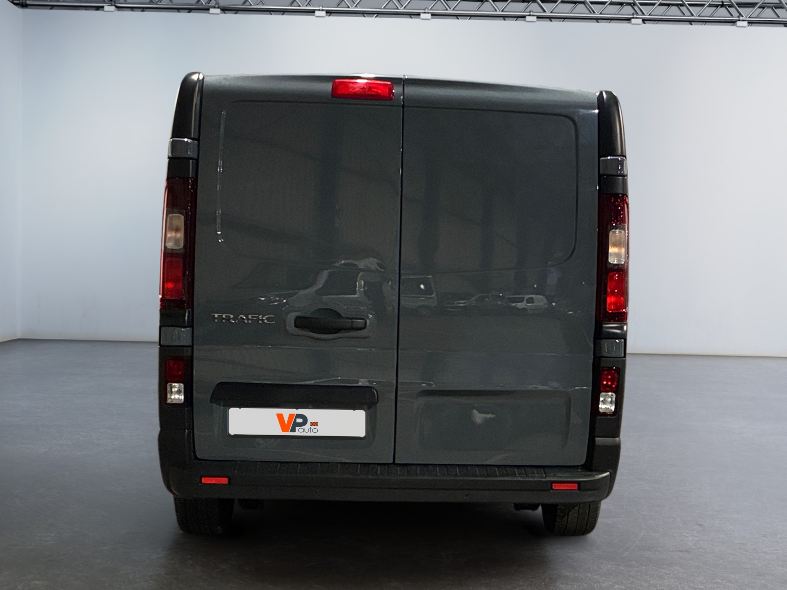 RENAULT TRAFIC FGN L2H1 1300 KG DCI 120 GRAND CONFORT 2021