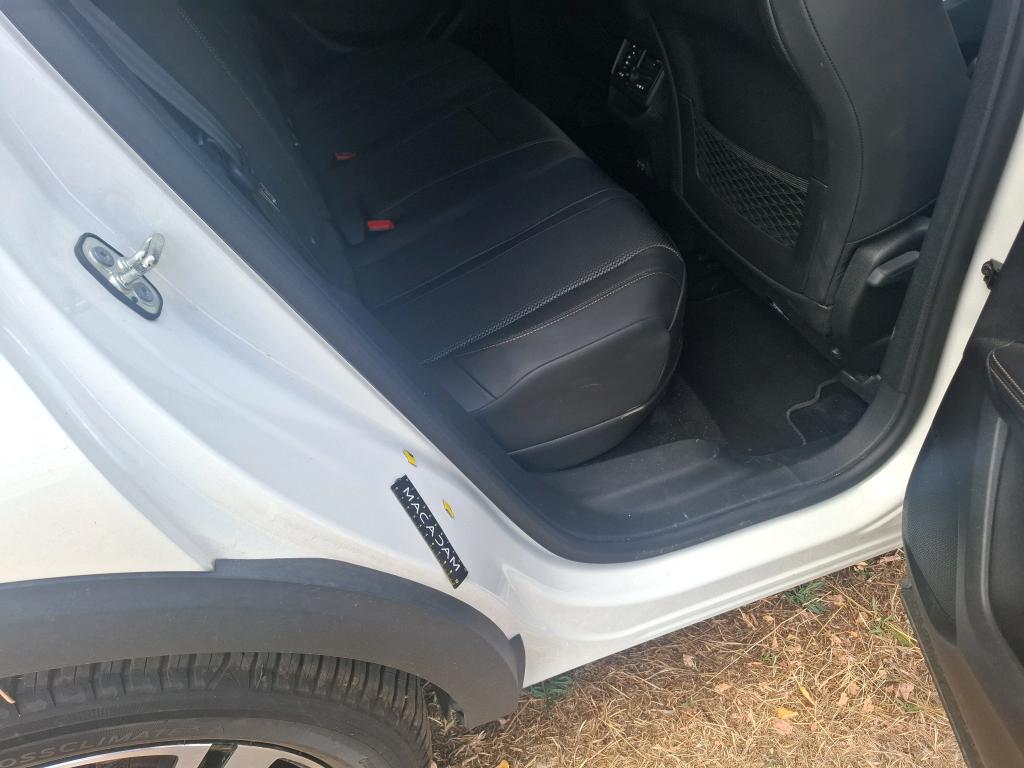 PEUGEOT 3008 Hybrid 225 e-EAT8 GT 2023
