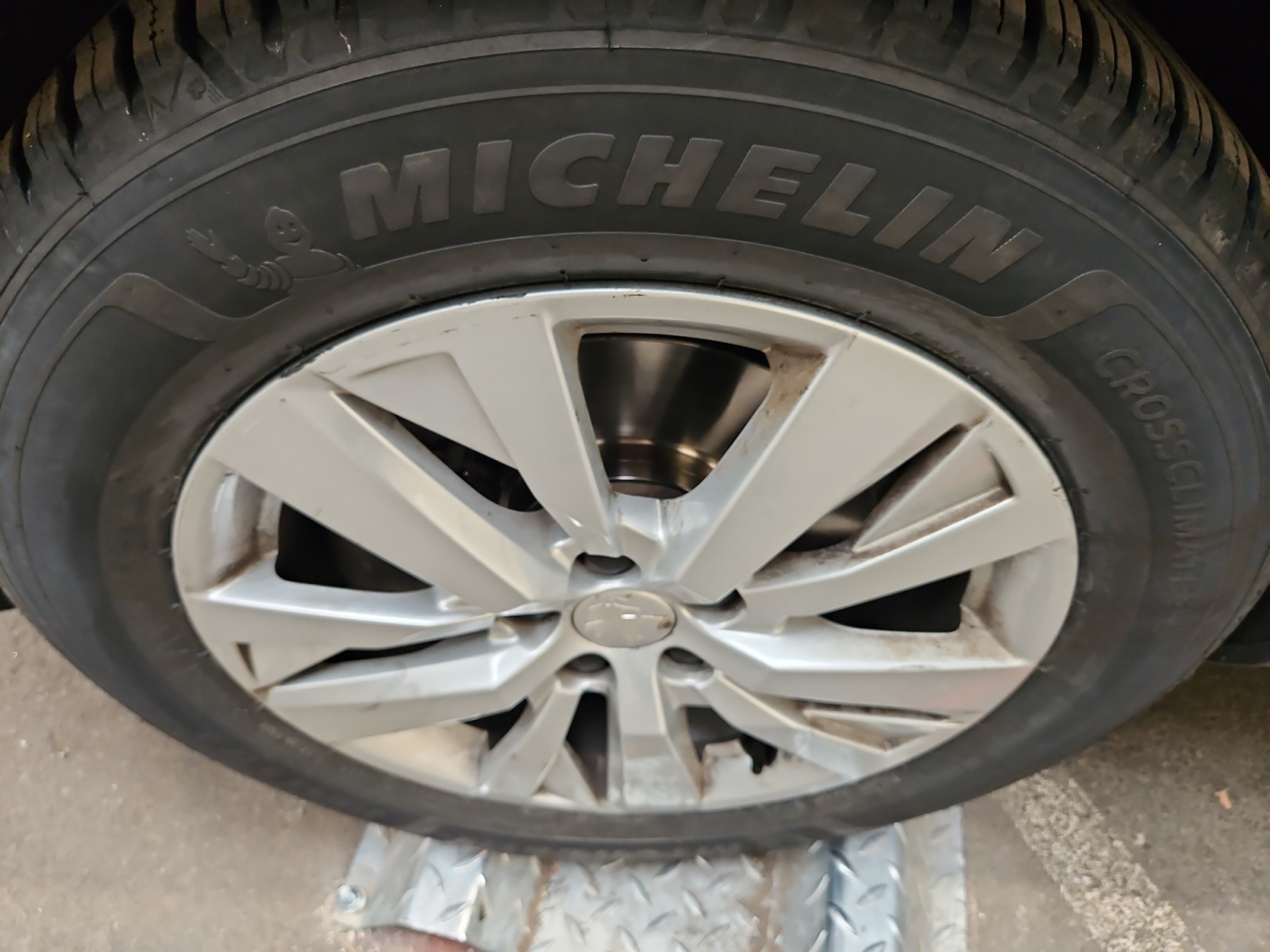 PEUGEOT 5008 PureTech 130ch S&S EAT8 Active Business 7pl 2019