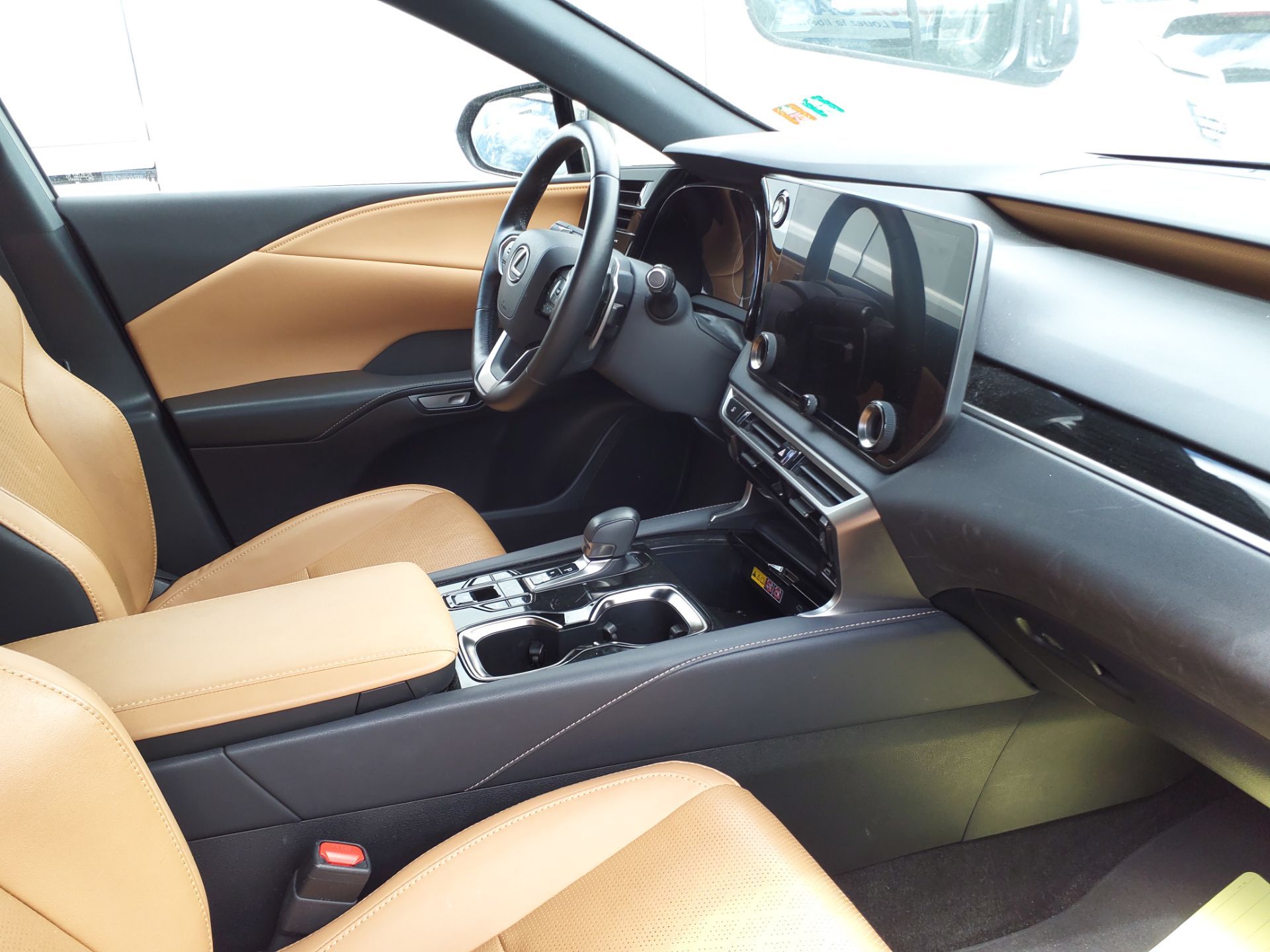 LEXUS  2024