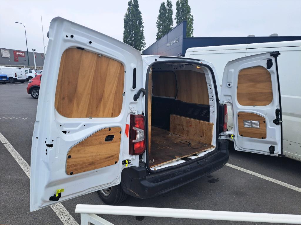 PEUGEOT PARTNER FOURGON STANDARD 650 KG BLUEHDI 100 S&S BVM5 ASPHALT 2021