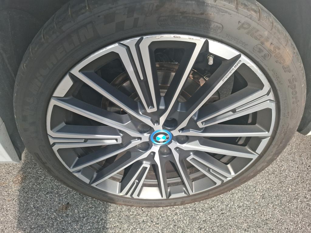 BMW X1 U11 xDrive 30e 326ch DKG7 M Sport 2023