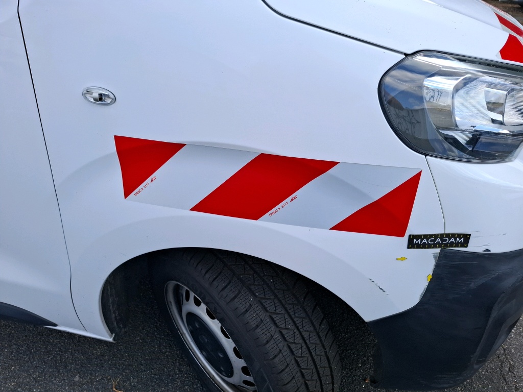 PEUGEOT EXPERT FOURGON TOLE STANDARD 2.0 BLUEHDI 120 S&S BVM6 PREMIUM 2018
