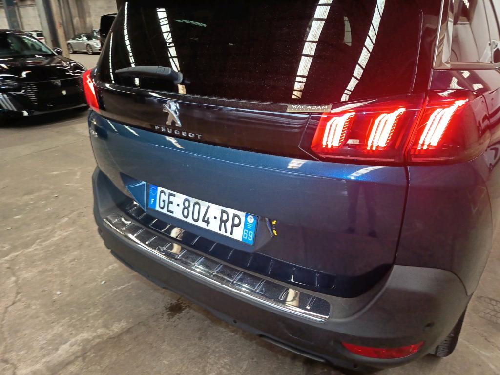 PEUGEOT 5008 PureTech 130ch S&S EAT8 Allure Pack 2022