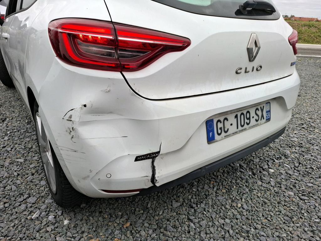 RENAULT CLIO V E-Tech 140 - 21N Business 2021
