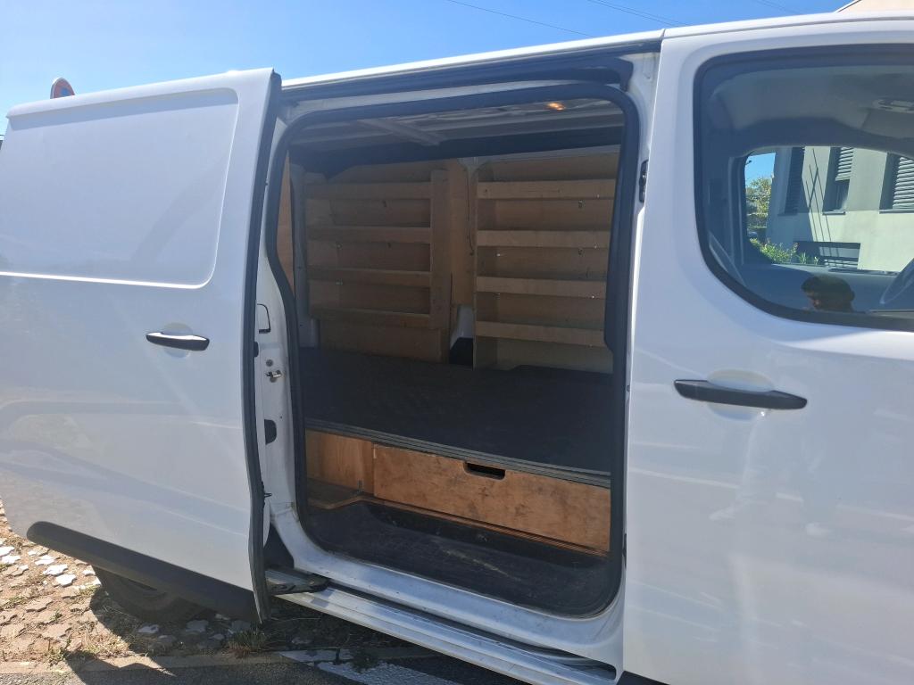 PEUGEOT EXPERT FOURGON FGN TOLE STANDARD 1.5 BLUEHDI 120 S&S BVM6 ASPHALT 2021