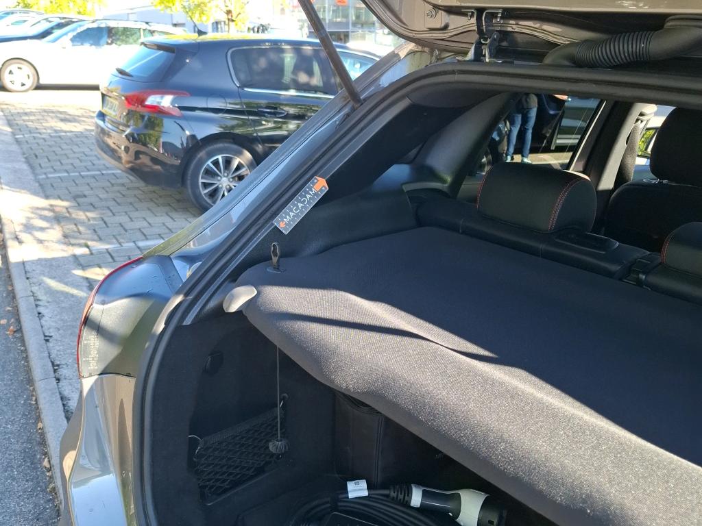 MERCEDES-BENZ MERCEDES GLA II 250 e 8G-DCT AMG Line 2022