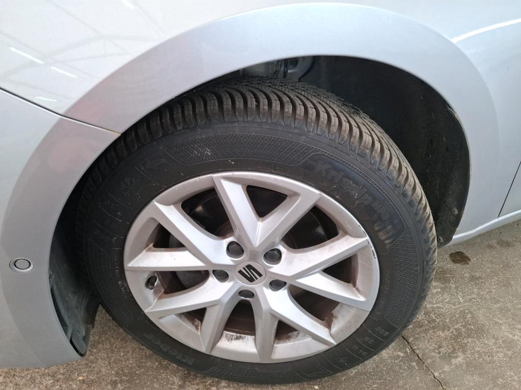 SEAT LEON 1.0 eTSI 110 DSG7 Style Business 2022