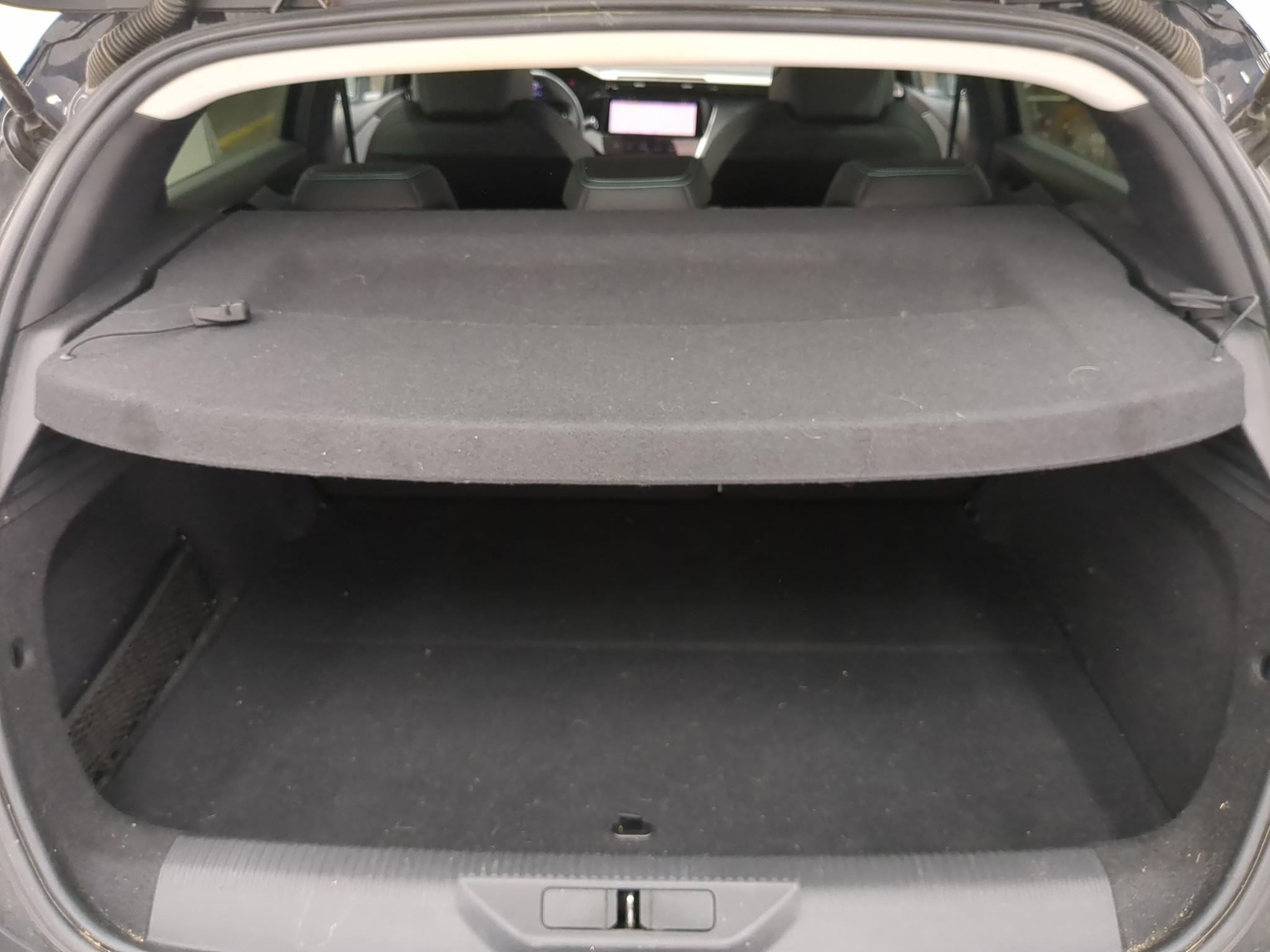 PEUGEOT 308 PHEV 180 e-EAT8 Allure 2023