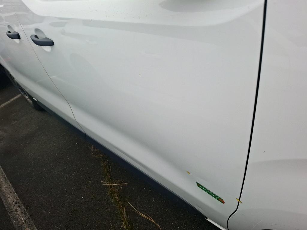 PEUGEOT EXPERT FOURGON FGN TOLE STANDARD 1.5 BLUEHDI 120 S&S BVM6 PREMIUM 2022