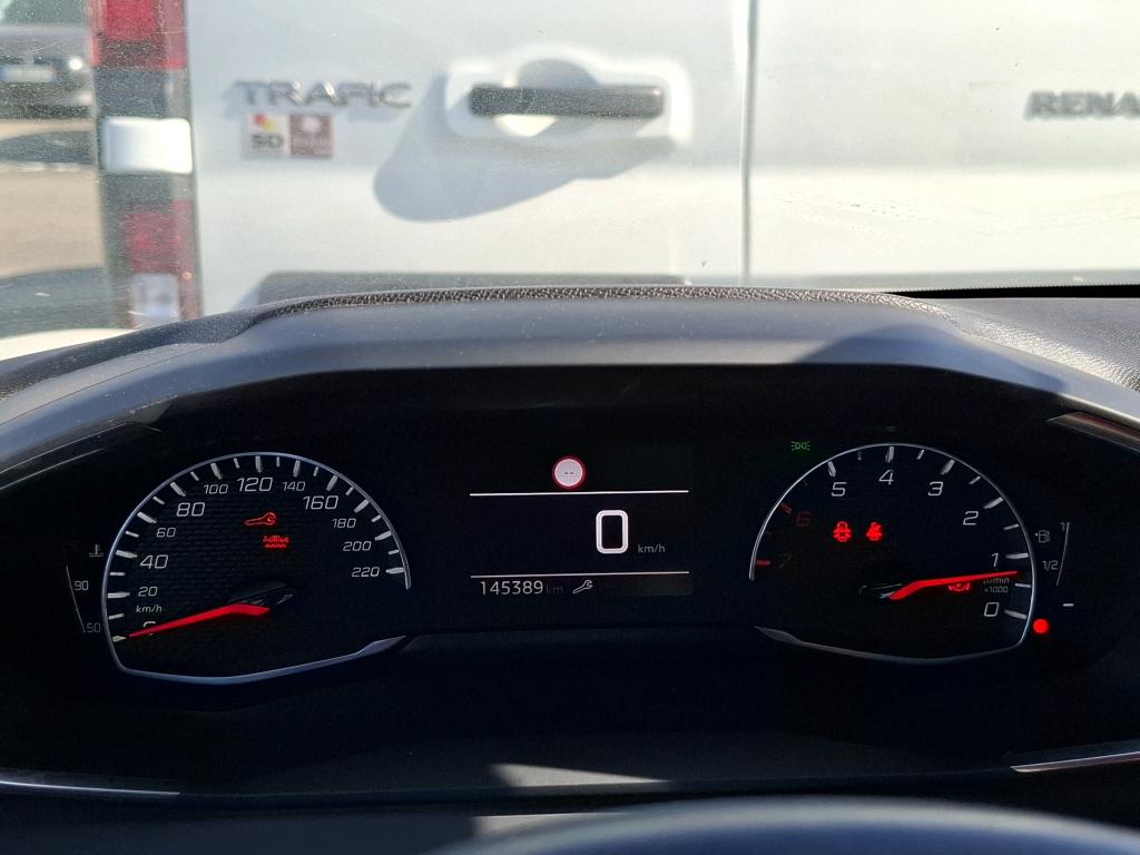 PEUGEOT 208 BUSINESS BlueHDi 100 S&S BVM6 Active 2021