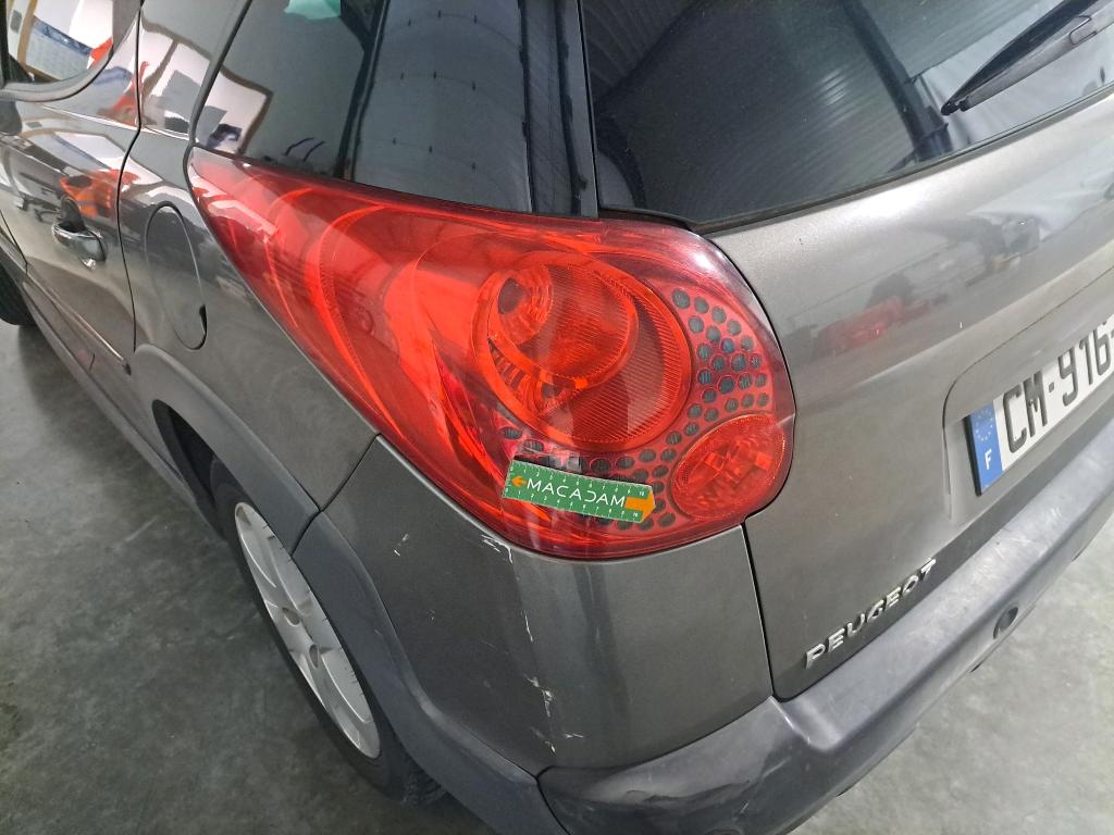 PEUGEOT 207 SW 1.6 HDi 16V 90ch BLUE LION Premium Outdoor Premium 2008