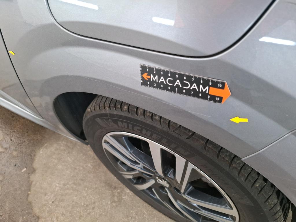 PEUGEOT 208) 208 PureTech 100 S&S BVM6 Allure Pack 2022