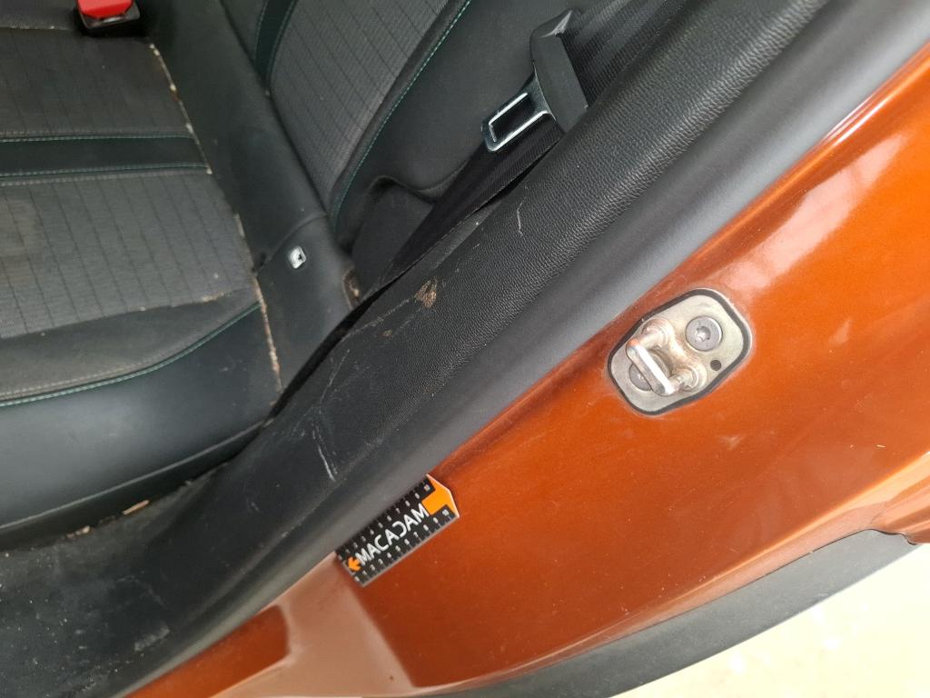 PEUGEOT 2008 PureTech 100 S&S BVM6 Allure Pack 2021