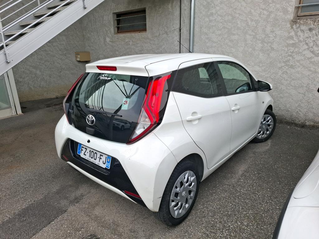 TOYOTA AYGO MY19 1.0 VVT-i x-play 2021