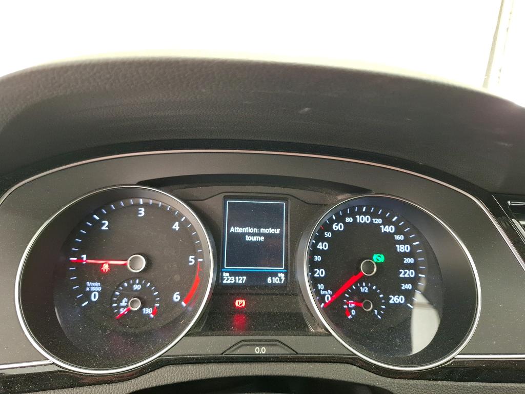 VOLKSWAGEN PASSAT SW 2.0 TDI EVO SCR 122 DSG7 Life Plus 2023