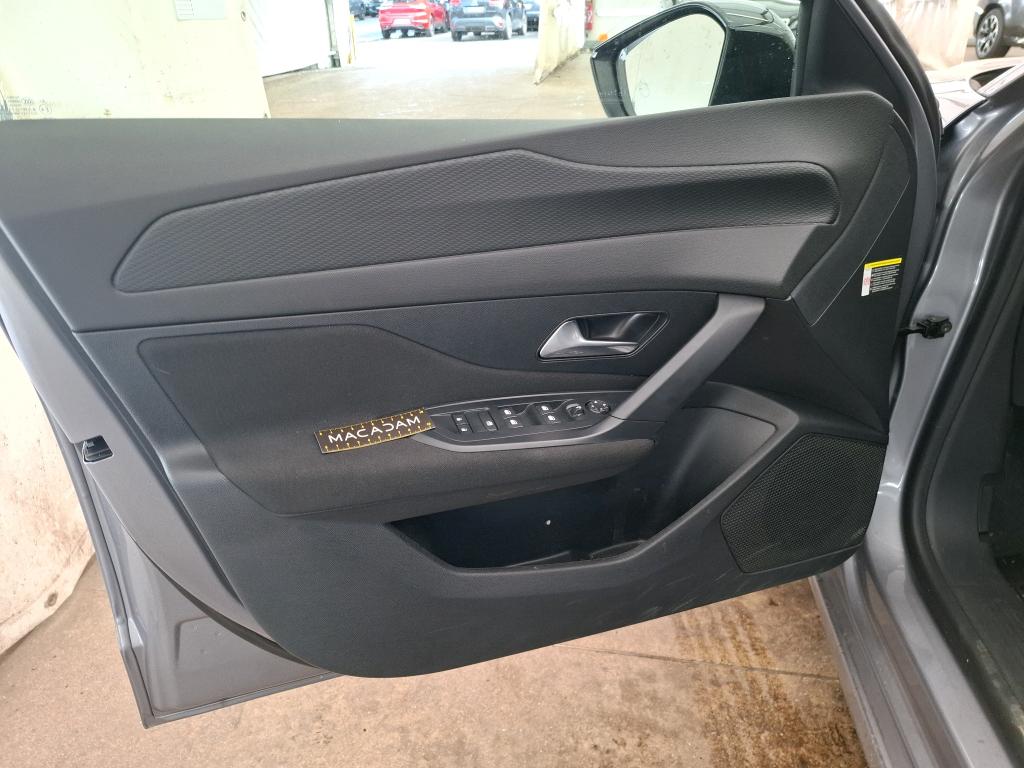 PEUGEOT 308 SW Hybrid 145 e-DCS6 Style 2025