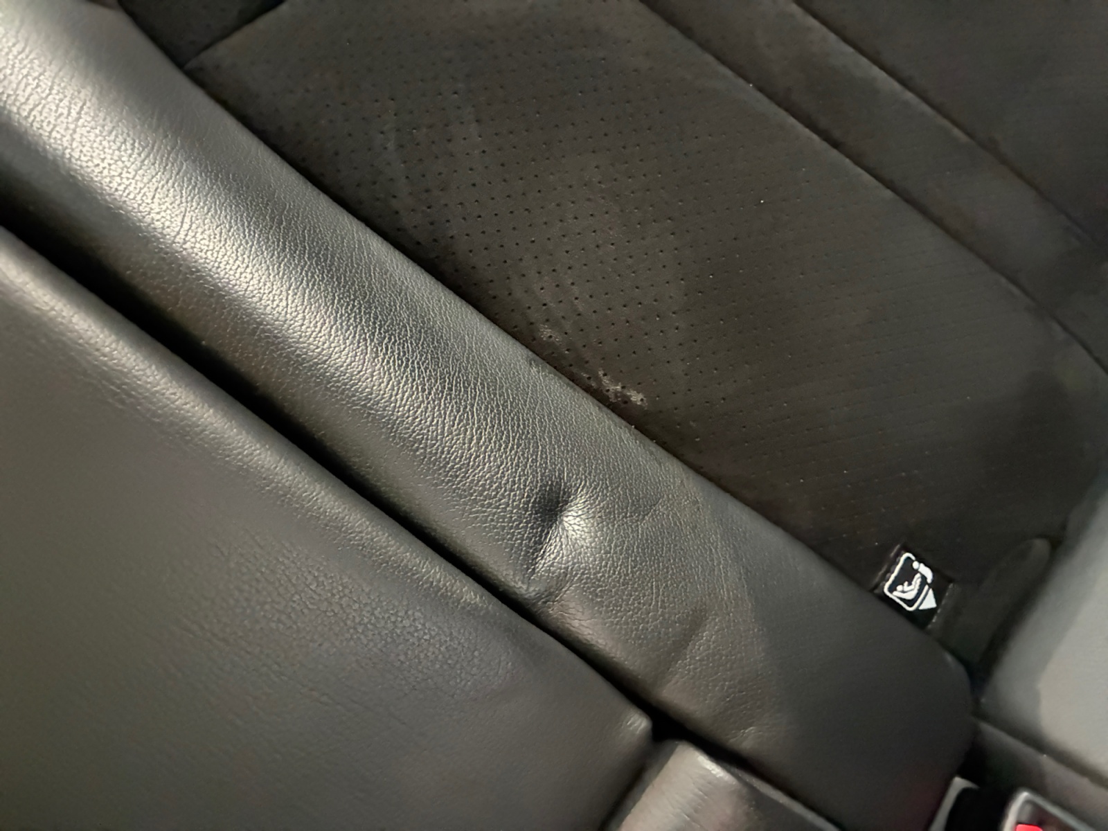 TOYOTA RAV4 Hybride 222 ch AWD-i 2024