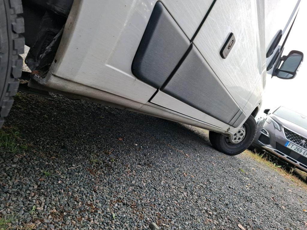 PEUGEOT BOXER TOLE 335 L2H2 BLUEHDI 140 S&S ASPHALT 2022