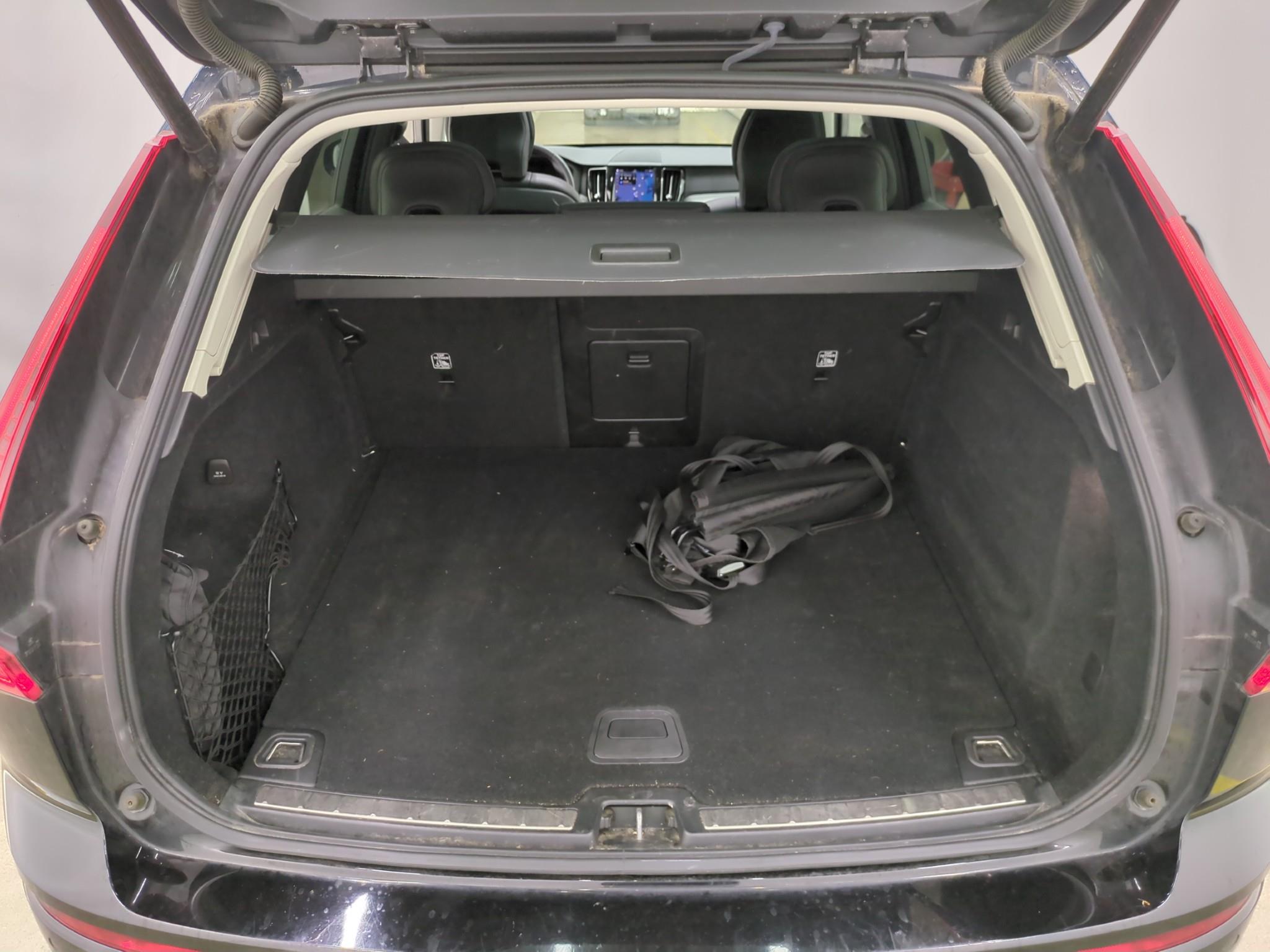 VOLVO XC60 B4 197 ch Geartronic 8 Plus Style Chrome 2022