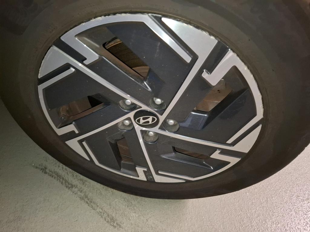 HYUNDAI TUCSON 1.6 T-GDI 215 Hybrid BVA6 Initia 2025