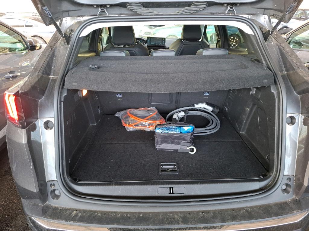 PEUGEOT 3008 Hybrid 225 e-EAT8 Allure Pack 2022