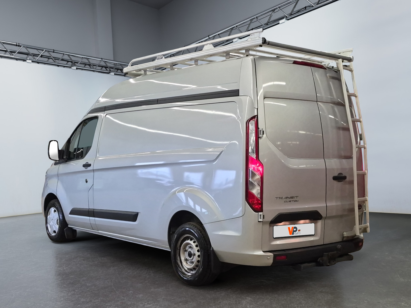 FORD TRANSIT CUSTOM FOURGON 300 L2H2 2.0 ECOBLUE 130 TREND BUSINESS 2022