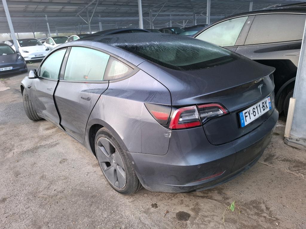 TESLA  2021