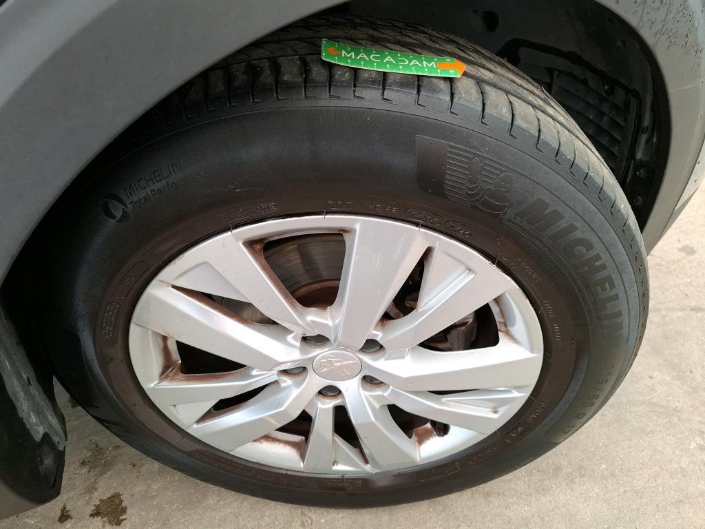 PEUGEOT 3008 BlueHDi 130ch S&S EAT8 Active Pack 2022