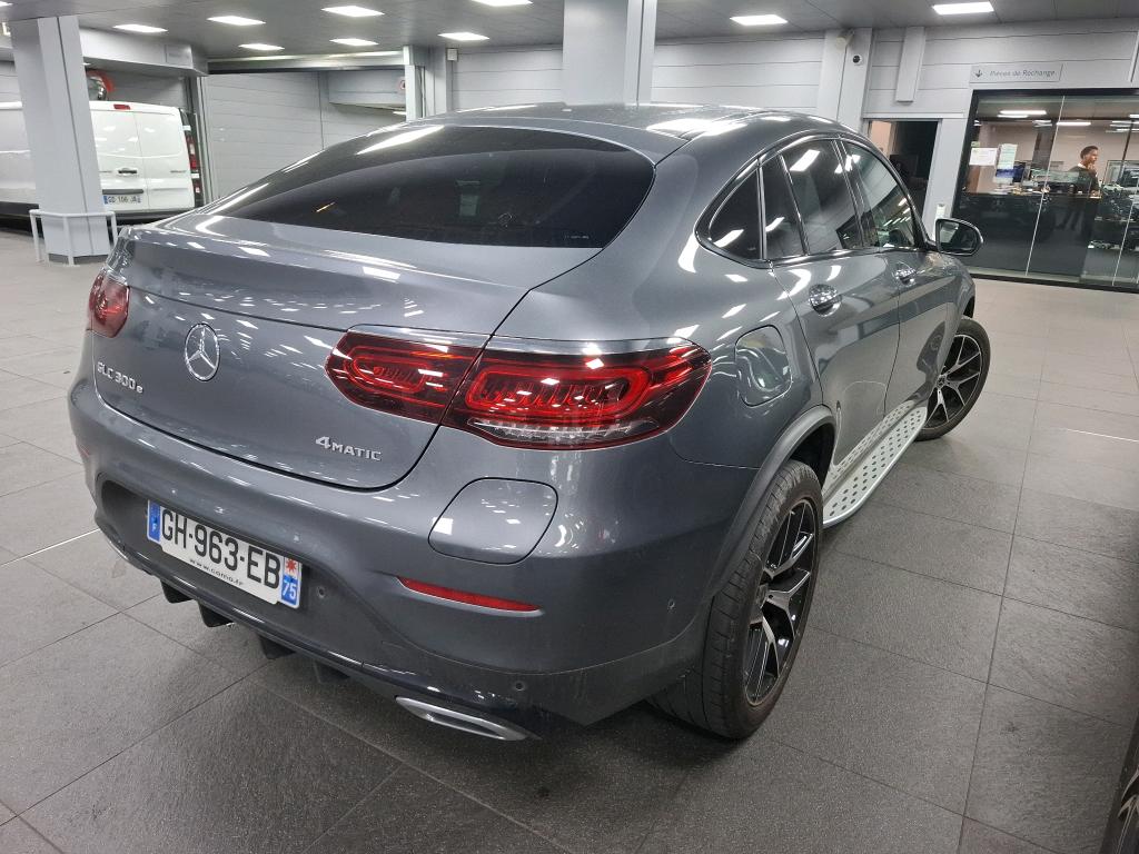 MERCEDES-BENZ MERCEDES CLASSE GLC COUPE Coupé 300 e 9G-Tronic 4Matic AMG Line 2022